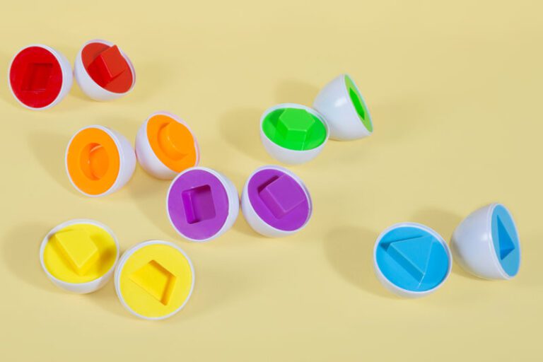 shape egg toys